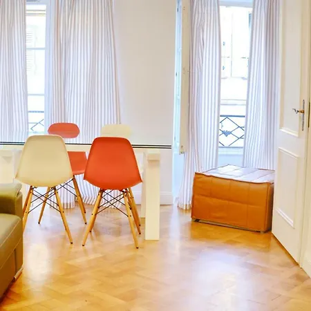 Appartement Quatre Chaises
