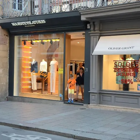 Apartment Quatre Chaises *