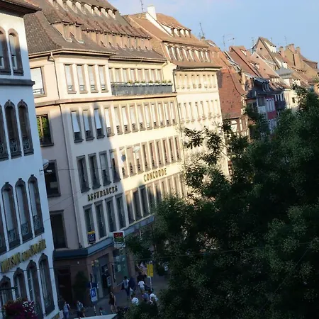 Quatre Chaises Appartamento Strasburgo